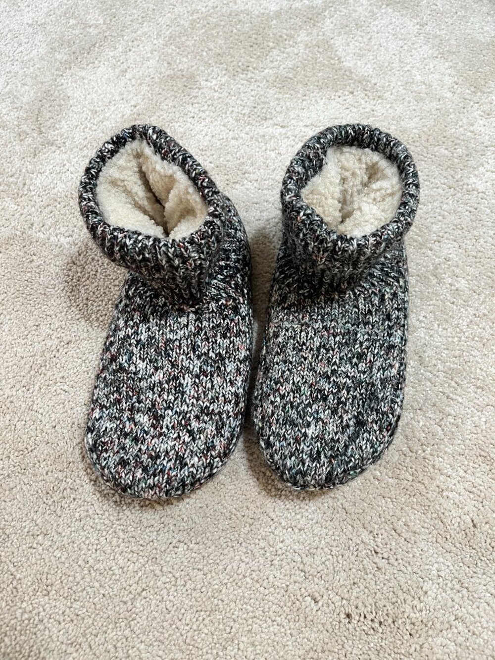 New Bombas Sherpa Lined Gripper Bootie Black Slippers Unisex M W9-11.5, M7-9.5